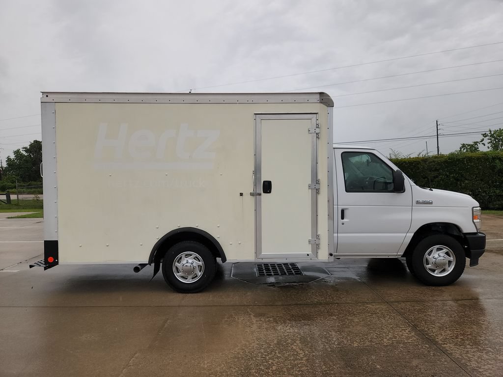 Used 2023 Ford E-350 and Econoline 350 Super Duty w/ Driver's Safety Package RWD image 4