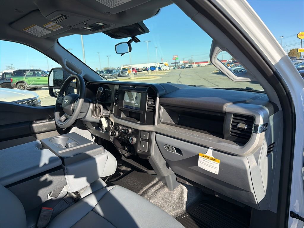 New 2026 Ford F350 XL w/ XL Chrome Package image 14