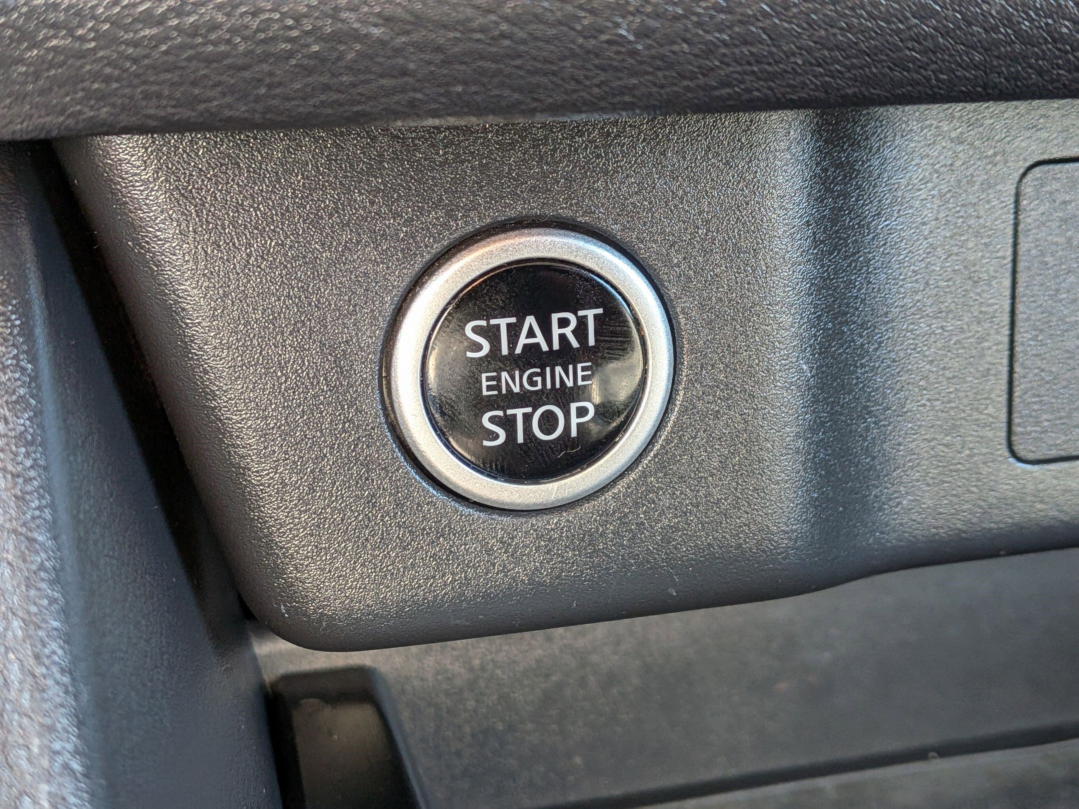 Used 2023 Nissan Rogue SV w/ SV Premium B Package image 26