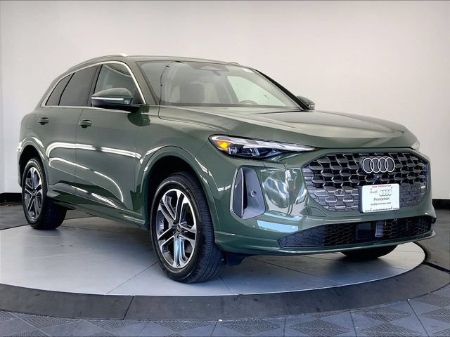New 2026 Audi Q5 Premium AWD/4WD image 1