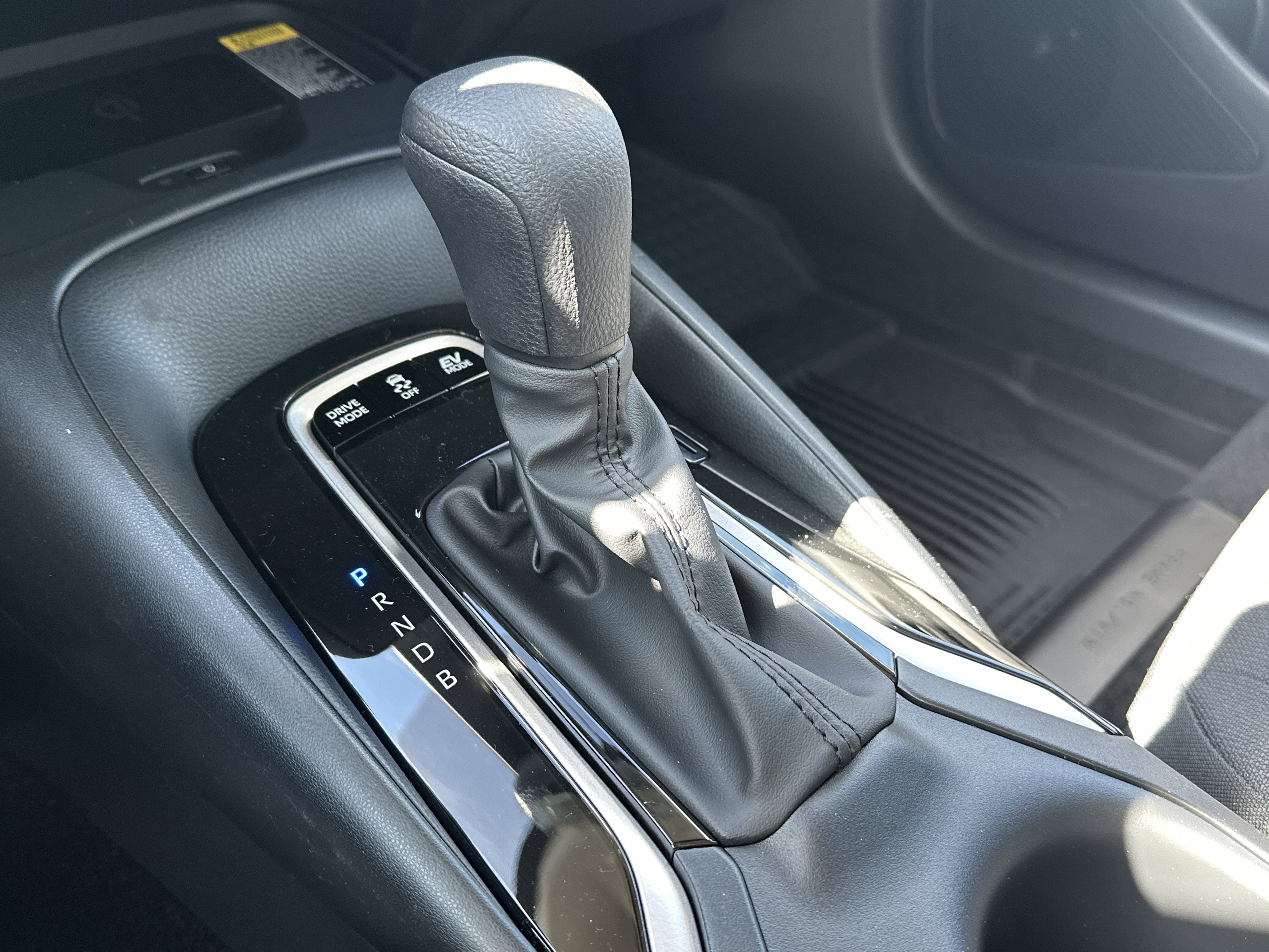 New 2026 Toyota Corolla LE w/ LE Premium Package image 23