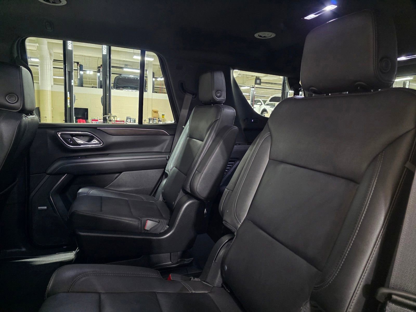 Used 2023 Chevrolet Tahoe LT image 16