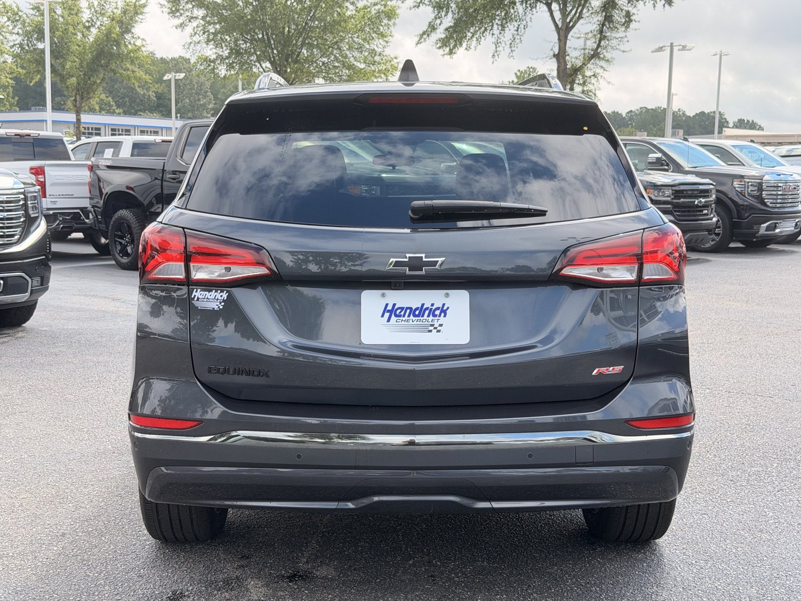 Used 2023 Chevrolet Equinox RS FWD image 11