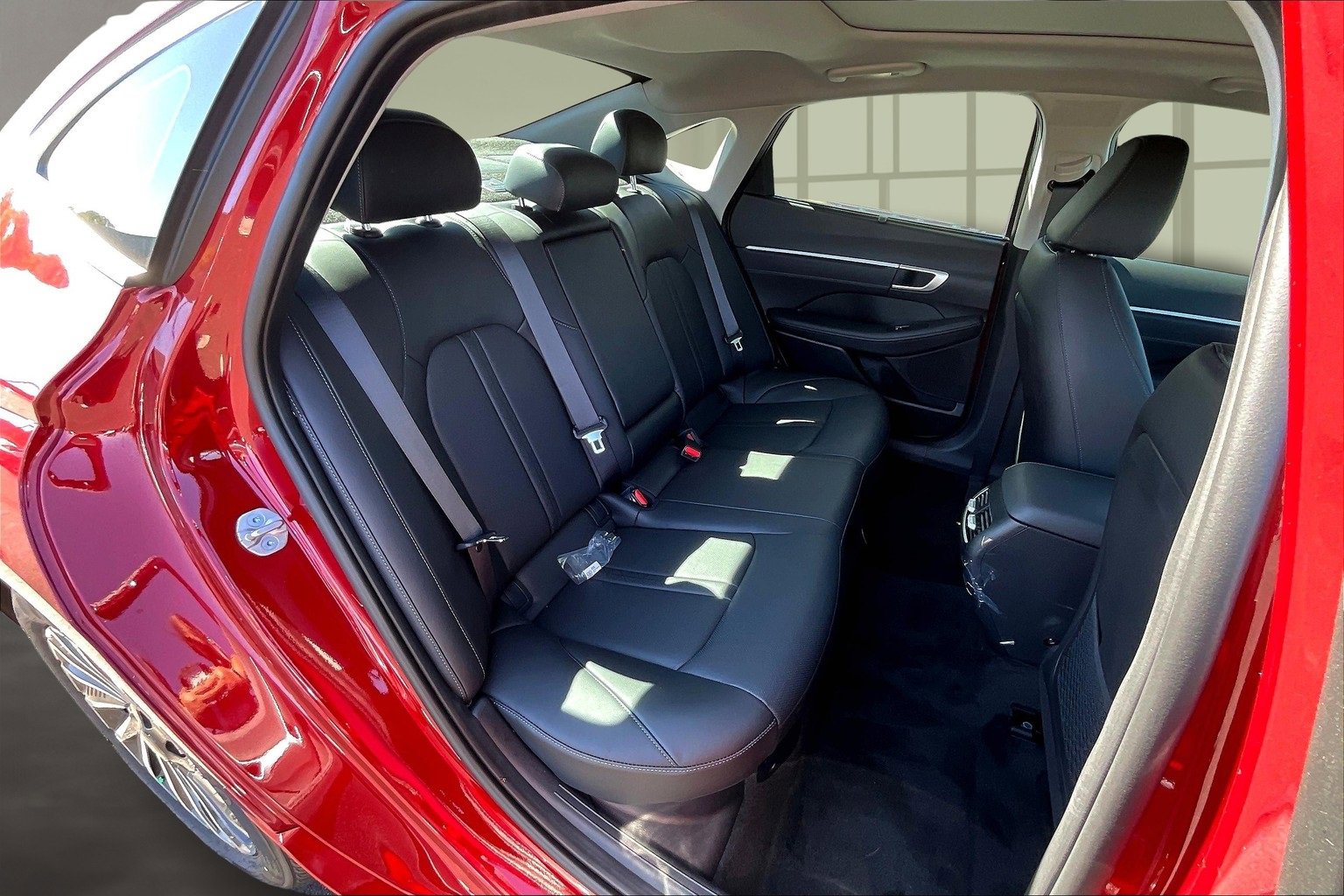 New 2025 Hyundai Sonata Limited image 10