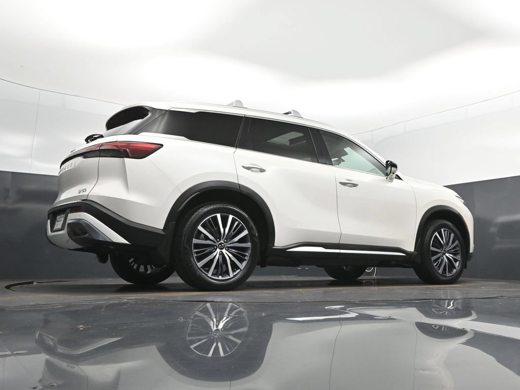 Certified 2023 INFINITI QX60 Sensory w/ Vision Package FWD image 43