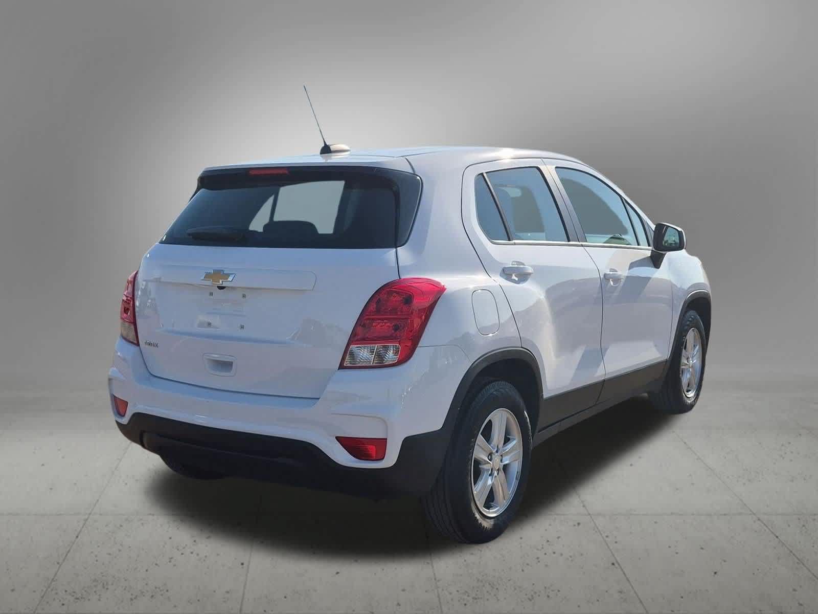 Used 2019 Chevrolet Trax LS FWD image 6
