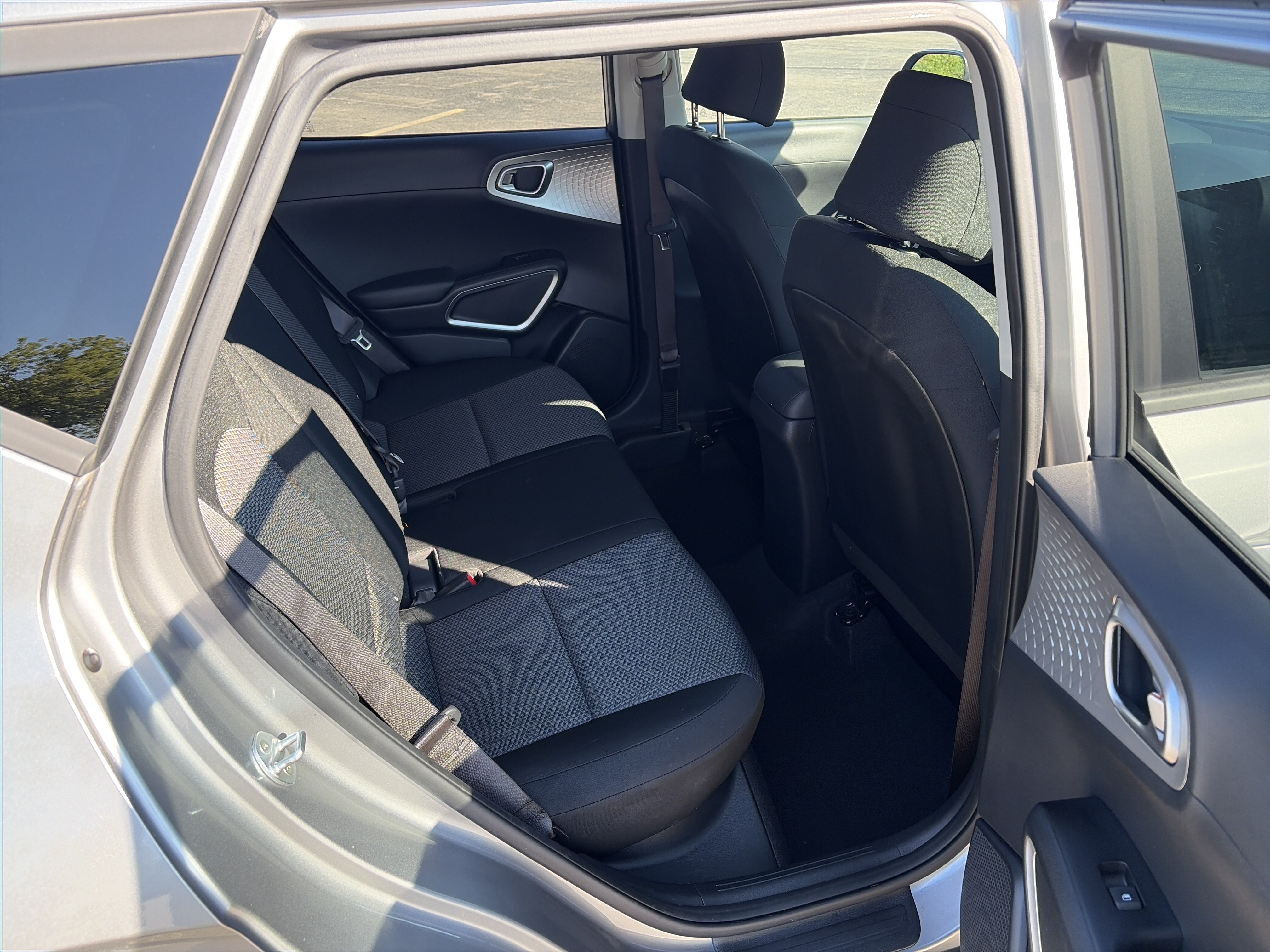 Used 2022 Kia Soul LX FWD image 12