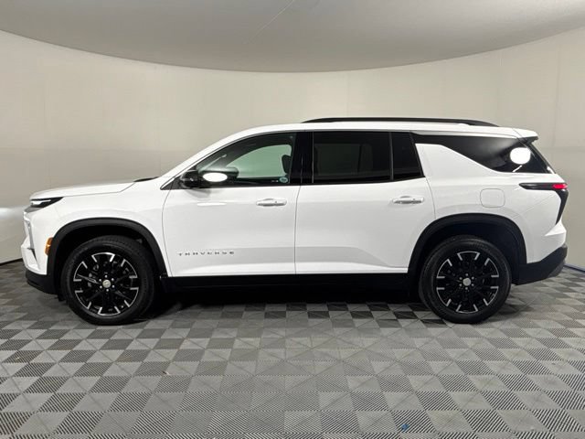 Used 2025 Chevrolet Traverse LT w/ Sun and Wheel Package AWD/4WD image 41