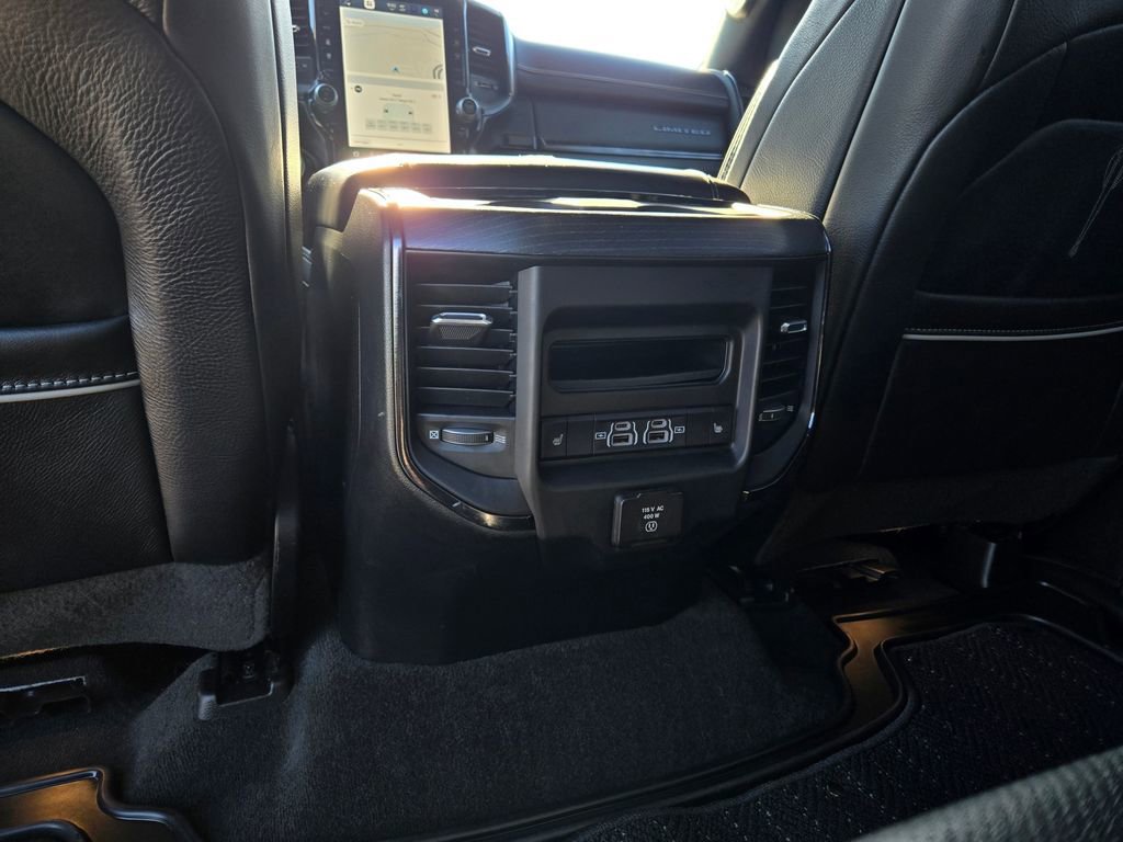 Used 2022 RAM 1500 Limited w/ Off-Road Group AWD/4WD image 29