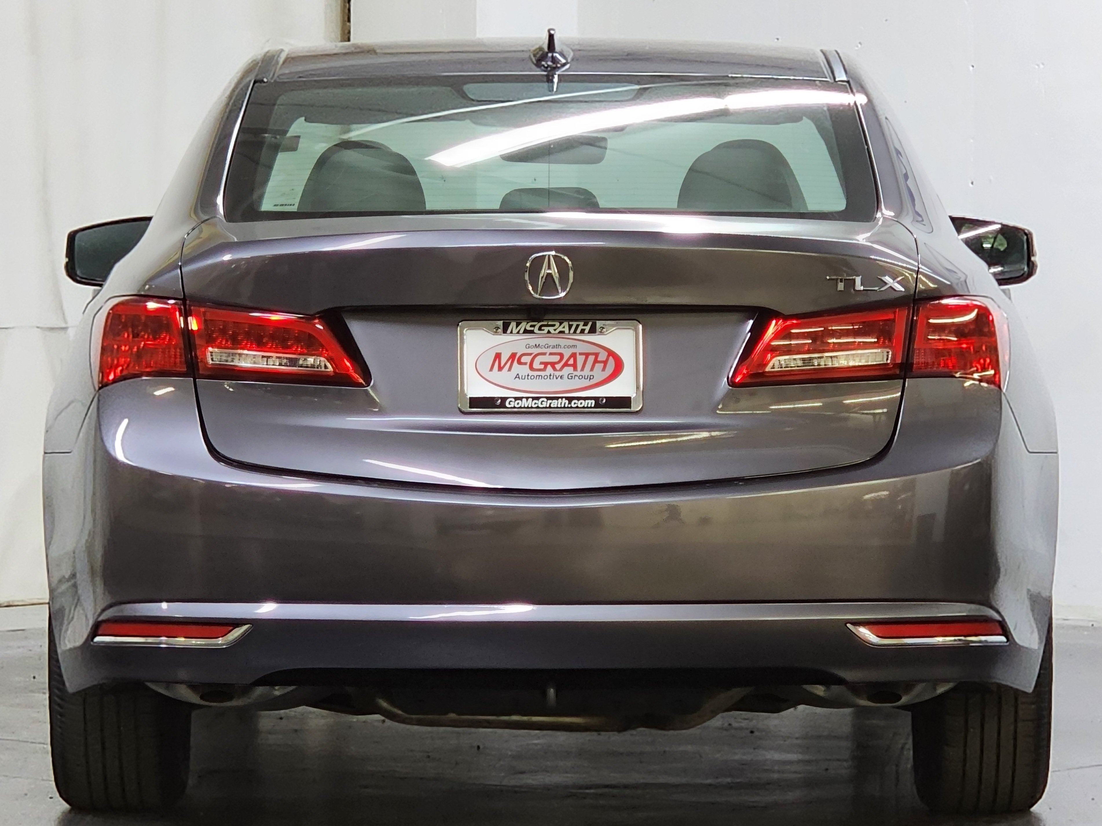 Used 2019 Acura TLX FWD image 8