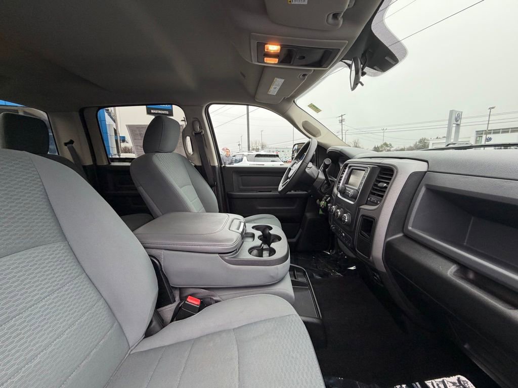 Used 2018 RAM 2500 Tradesman w/ Chrome Appearance Group image 12