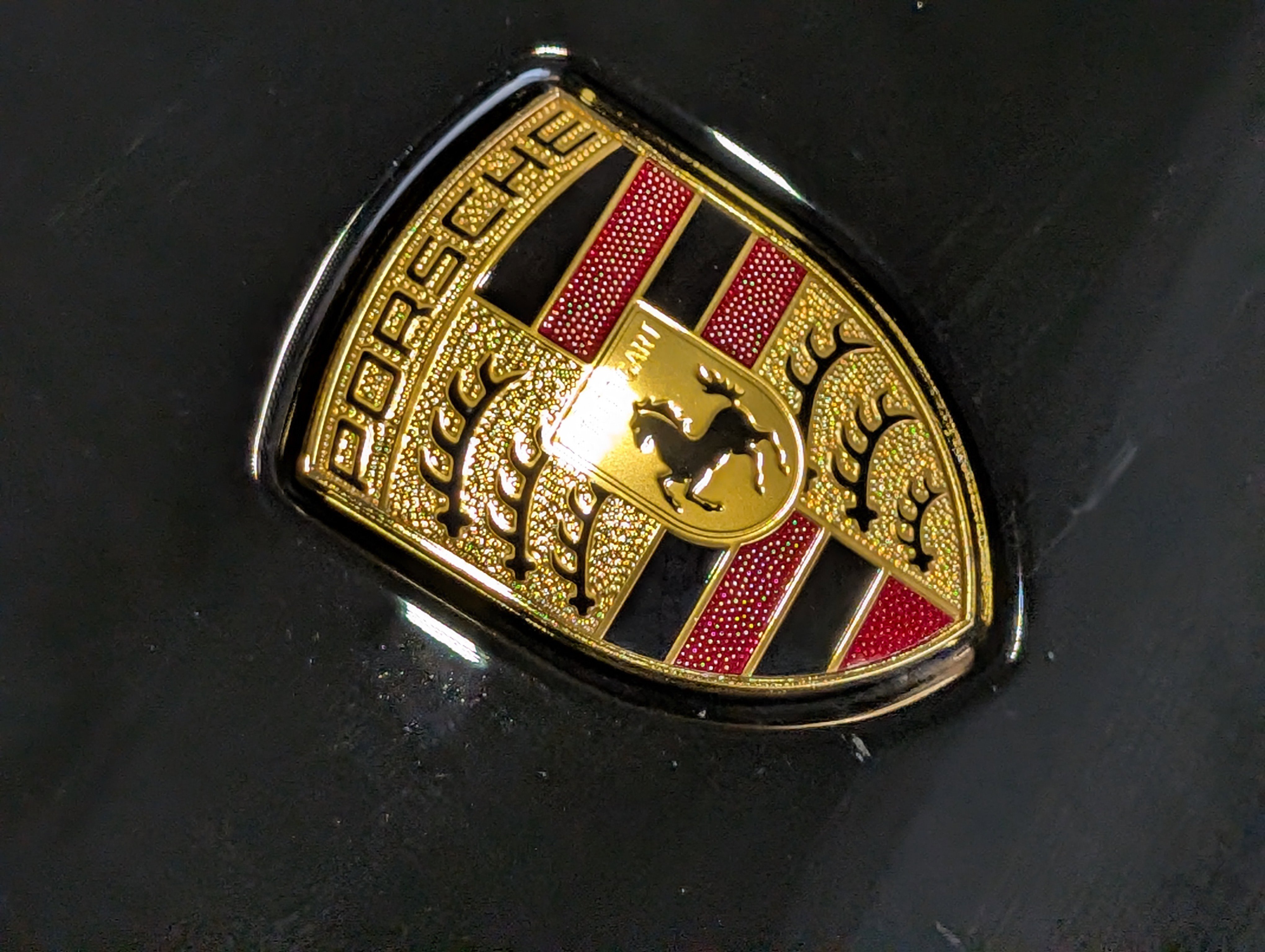 Certified 2025 Porsche Macan image 14