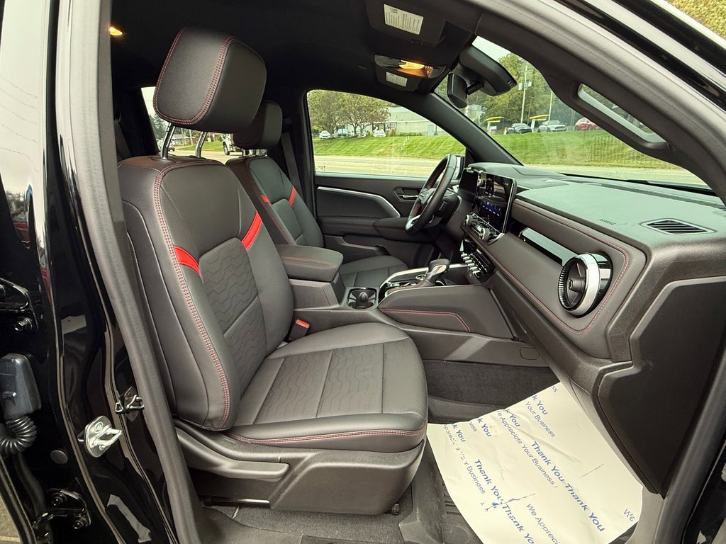 Certified 2024 Chevrolet Colorado Z71 w/ Z71 Convenience Package 2 image 29