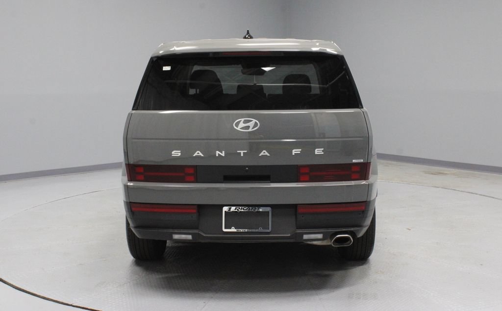 Used 2025 Hyundai Santa Fe SE AWD/4WD image 9