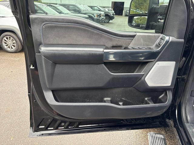 Used 2025 Ford F350 Platinum AWD/4WD image 7