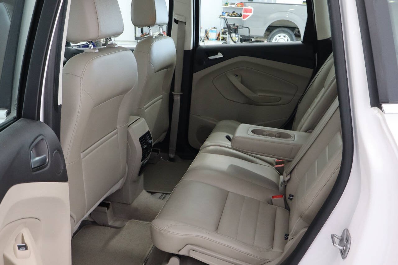 Used 2013 Ford C-MAX SEL FWD image 13