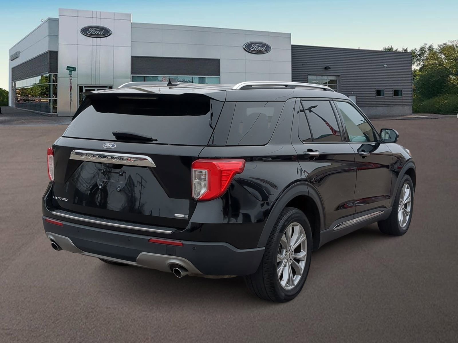 Used 2020 Ford Explorer Limited image 11