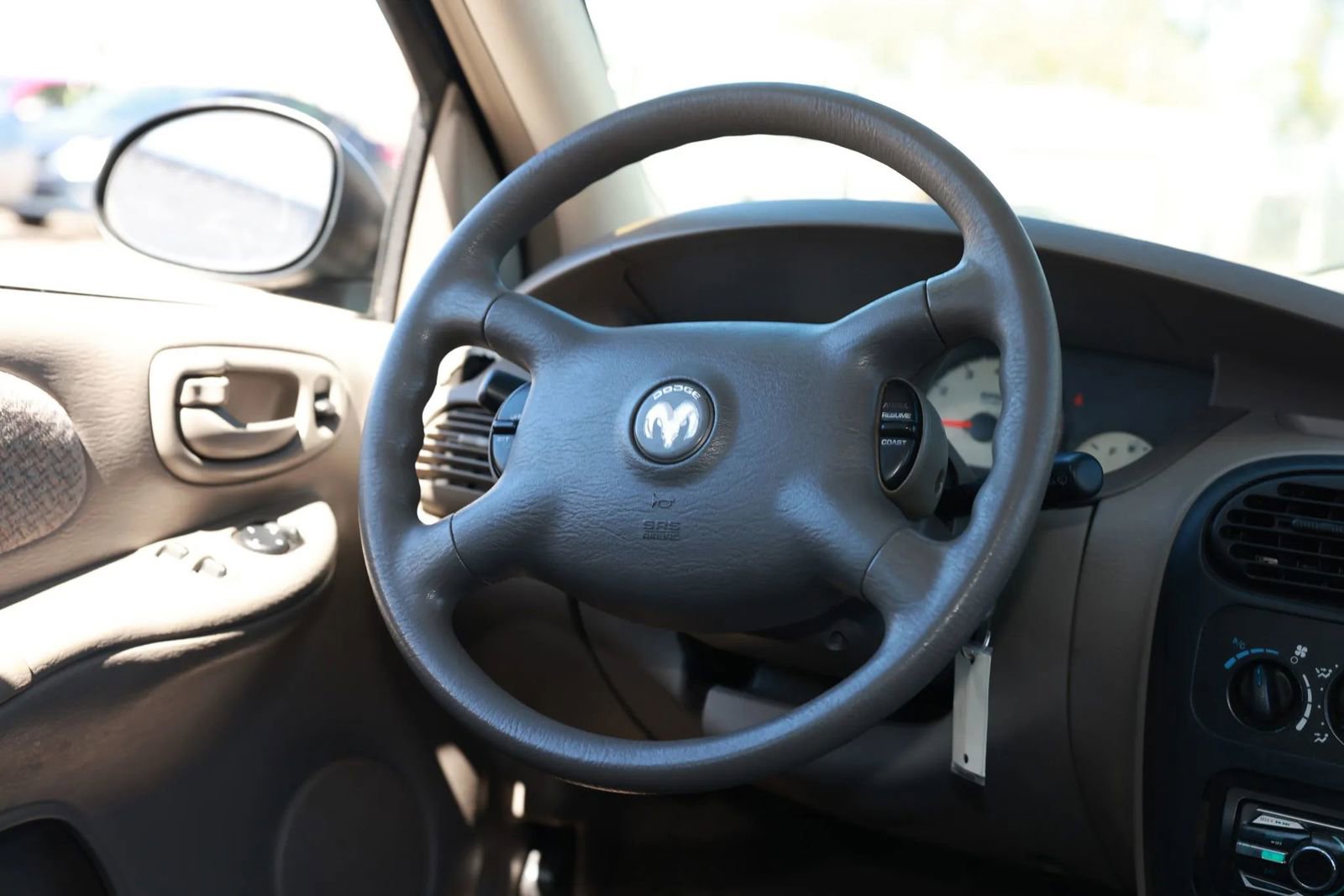 Used 2001 Dodge Neon Highline image 27