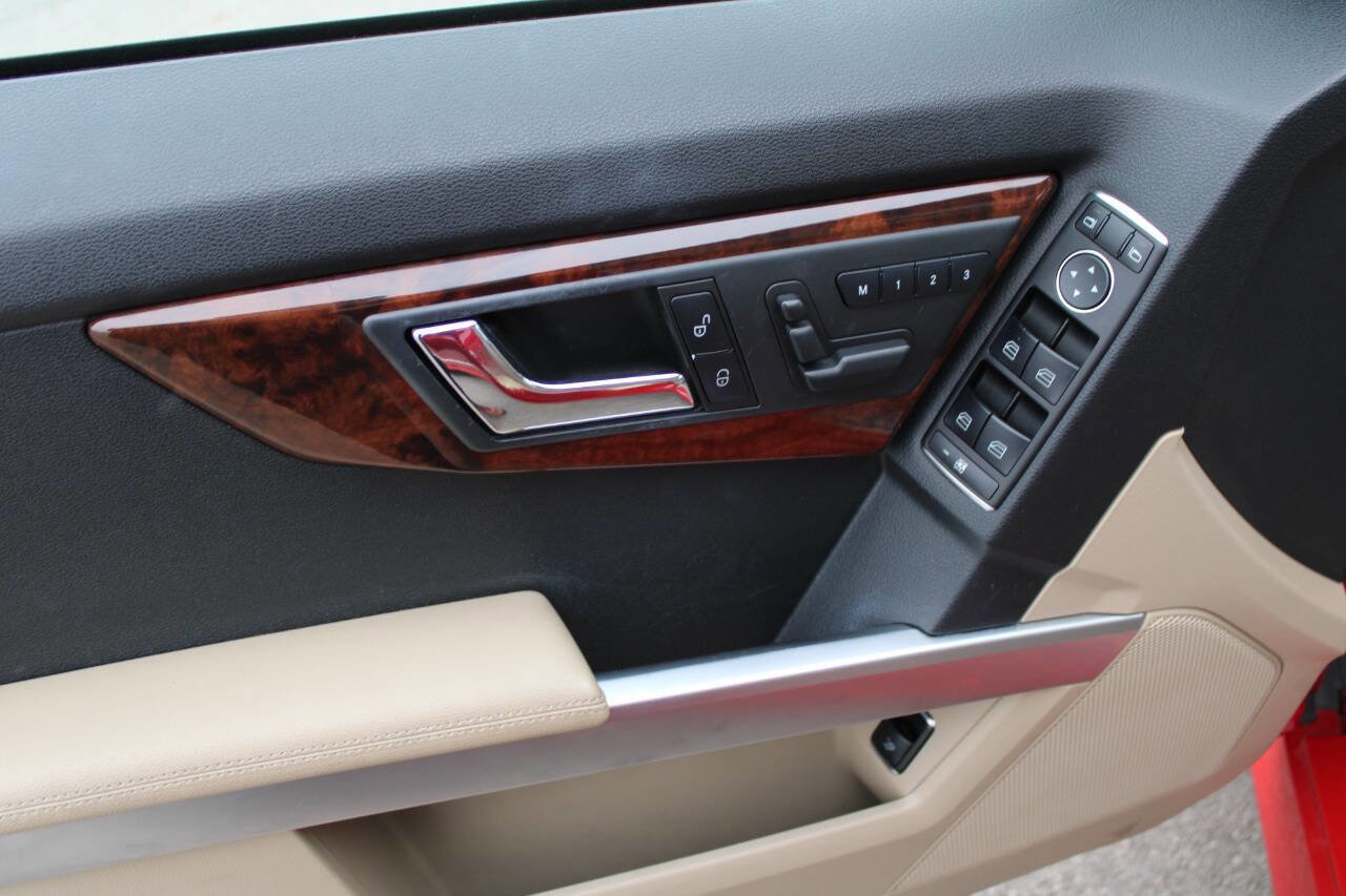 Used 2011 Mercedes-Benz GLK 350 GLK 350 4MATIC AWD 4dr SUV image 29