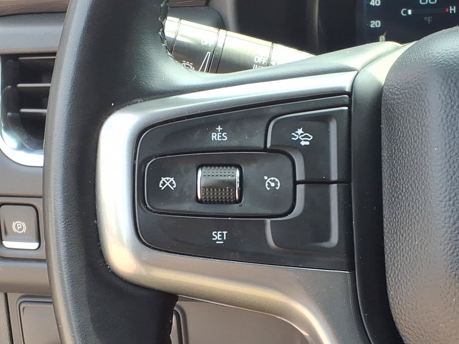 Used 2024 Chevrolet Tahoe LT RWD image 31