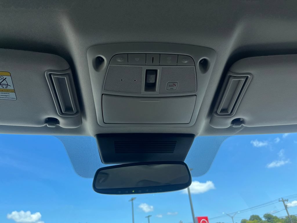 Used 2023 Nissan Armada SL w/ Captain's Chairs Package AWD/4WD image 46