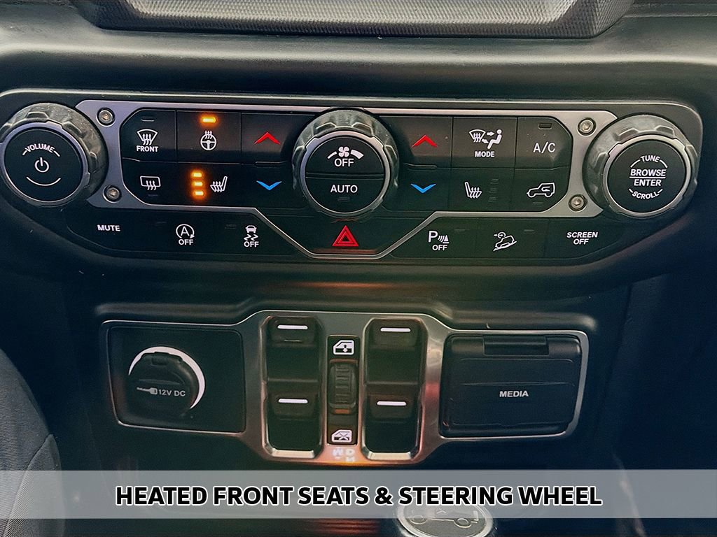 Used 2020 Jeep Wrangler Unlimited Sahara image 5