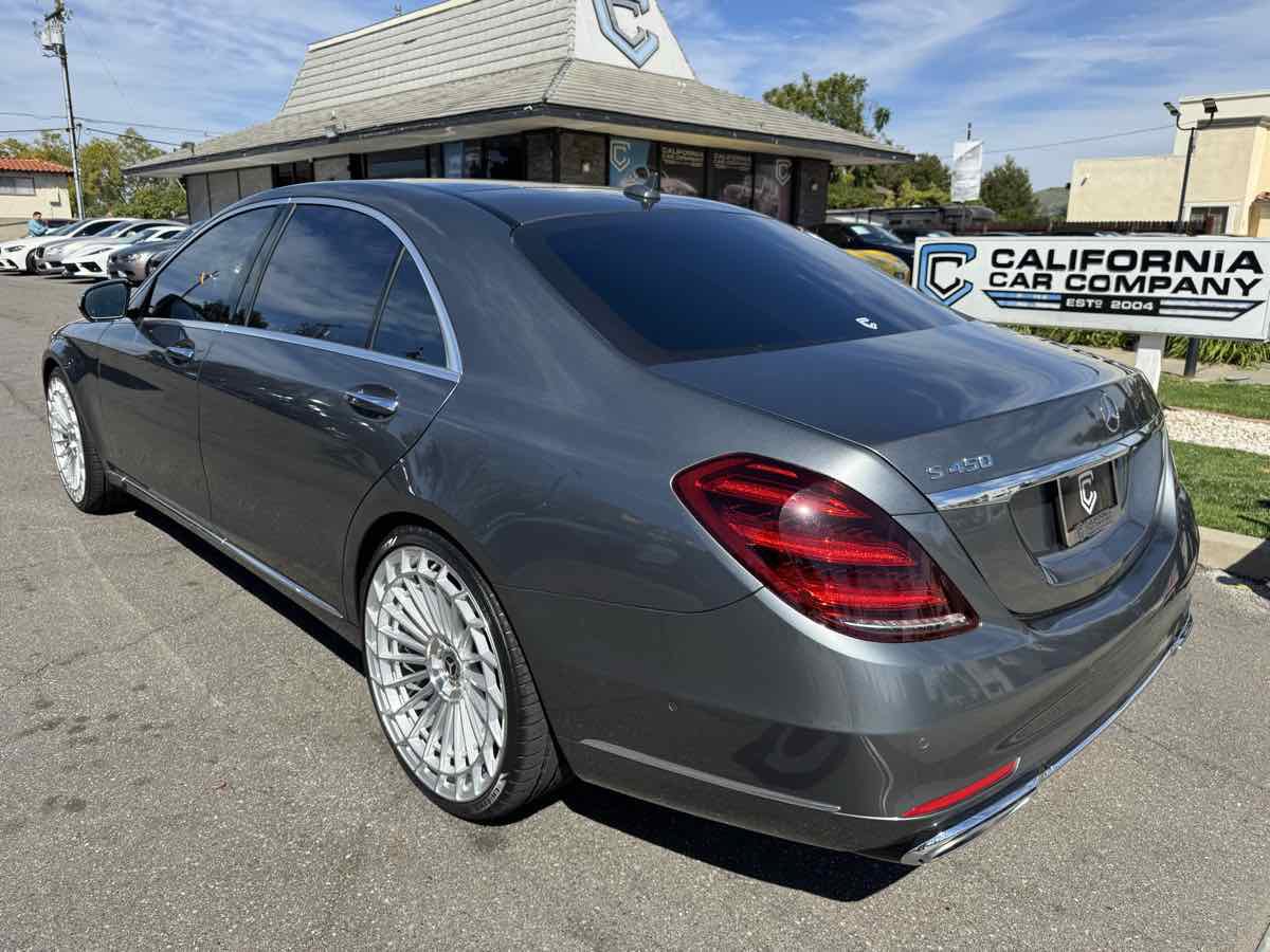 Used 2020 Mercedes-Benz S 450 Sedan image 3