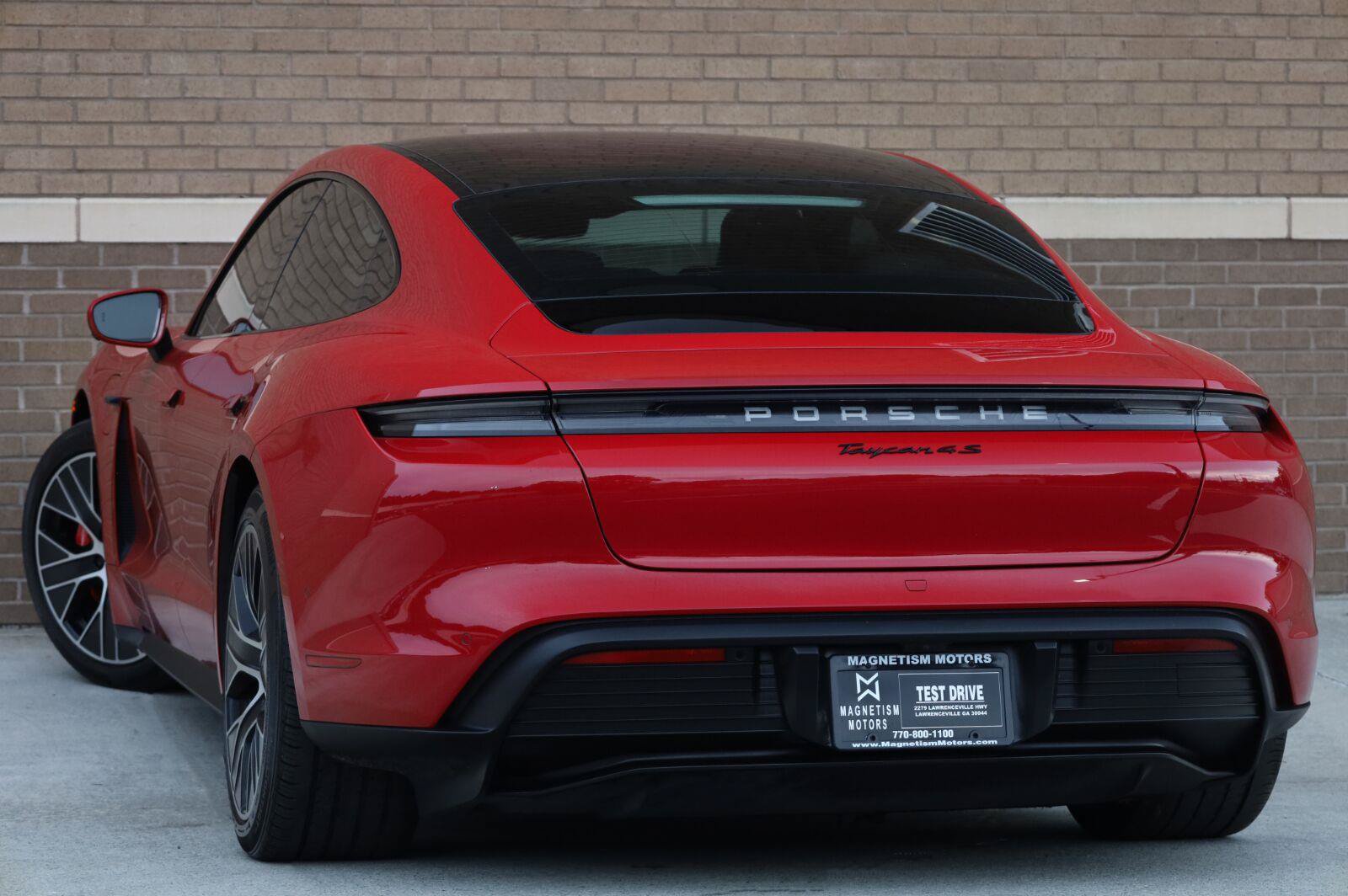 Used 2020 Porsche Taycan 4S w/ Premium Package AWD/4WD image 8