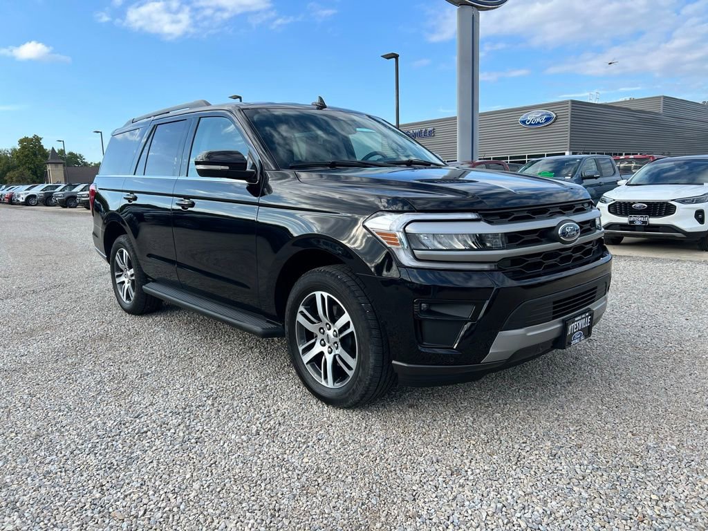 Used 2024 Ford Expedition XLT
