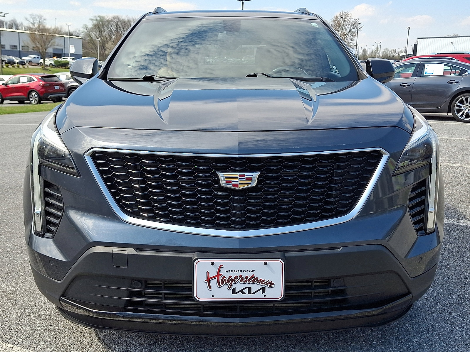 Used 2019 Cadillac XT4 Sport image 2