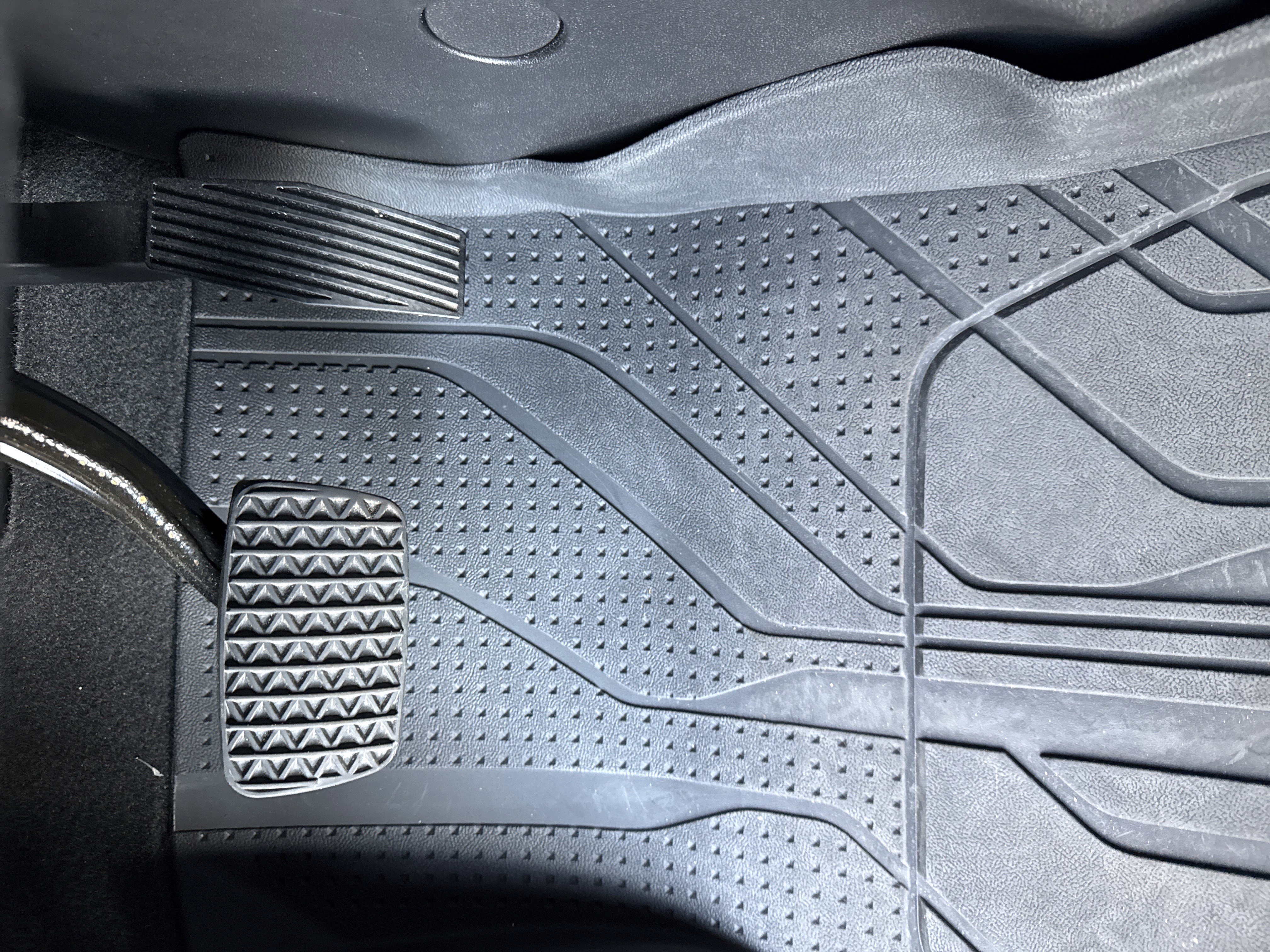 Certified 2024 Chevrolet Equinox LT image 17