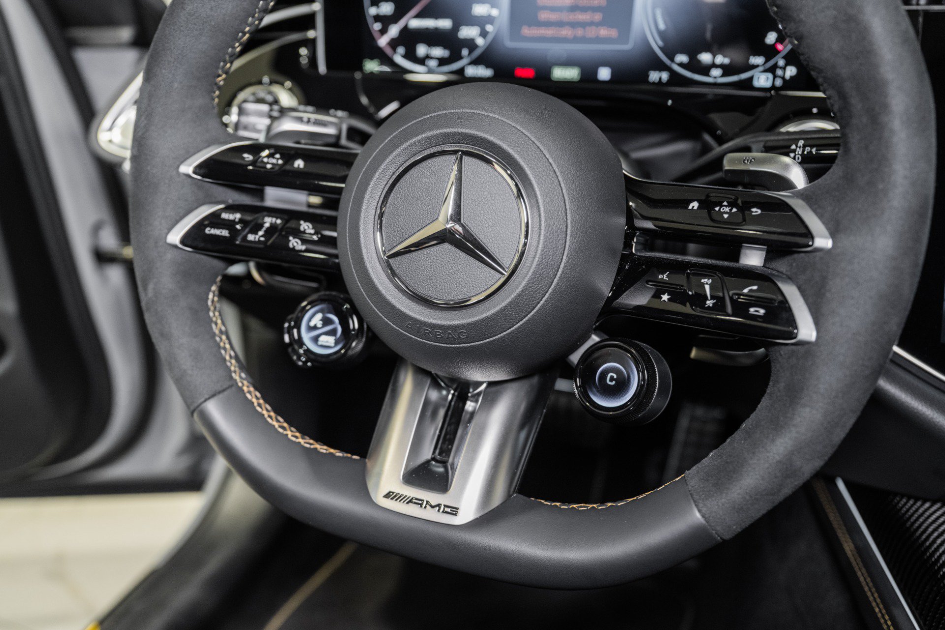 Used 2026 Mercedes-Benz E 53 AMG e 4MATIC Wagon image 48