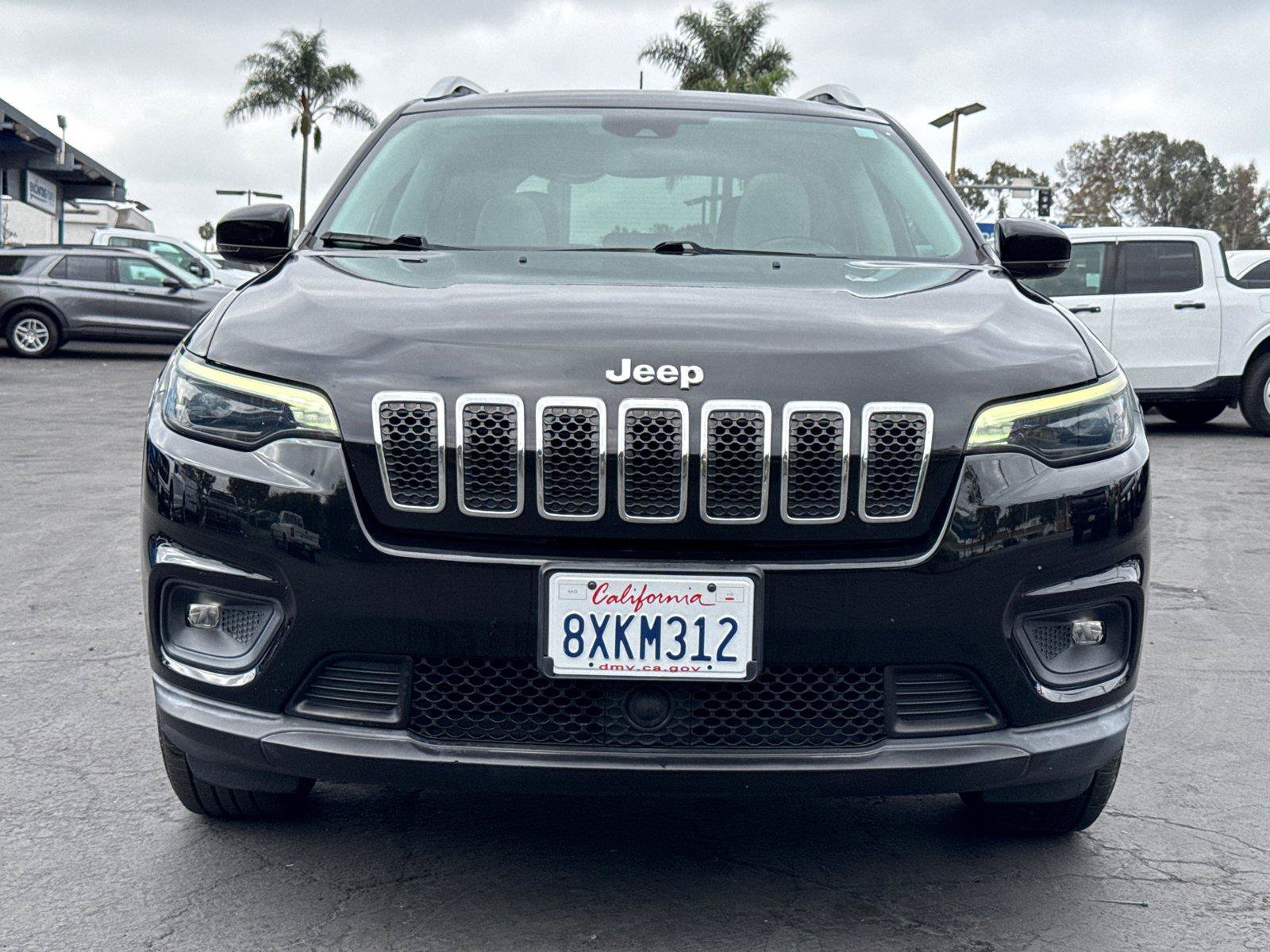 Used 2021 Jeep Cherokee Latitude Plus w/ Sun & Sound Group AWD/4WD image 5