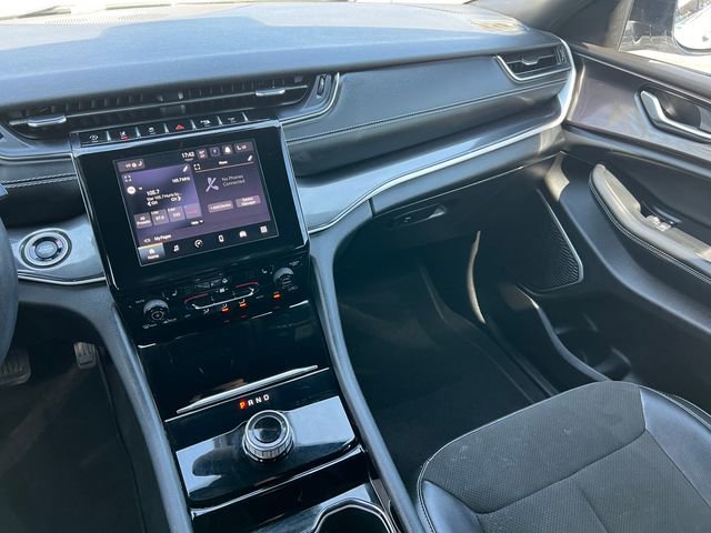 Used 2022 Jeep Grand Cherokee L Laredo AWD/4WD image 33