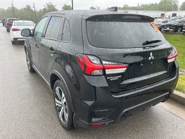 Used 2024 Mitsubishi Outlander Sport SE AWD/4WD image 4