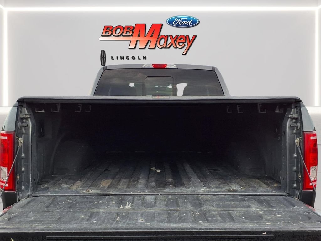 Used 2016 Ford F150 XLT w/ Equipment Group 302A Luxury AWD/4WD image 9
