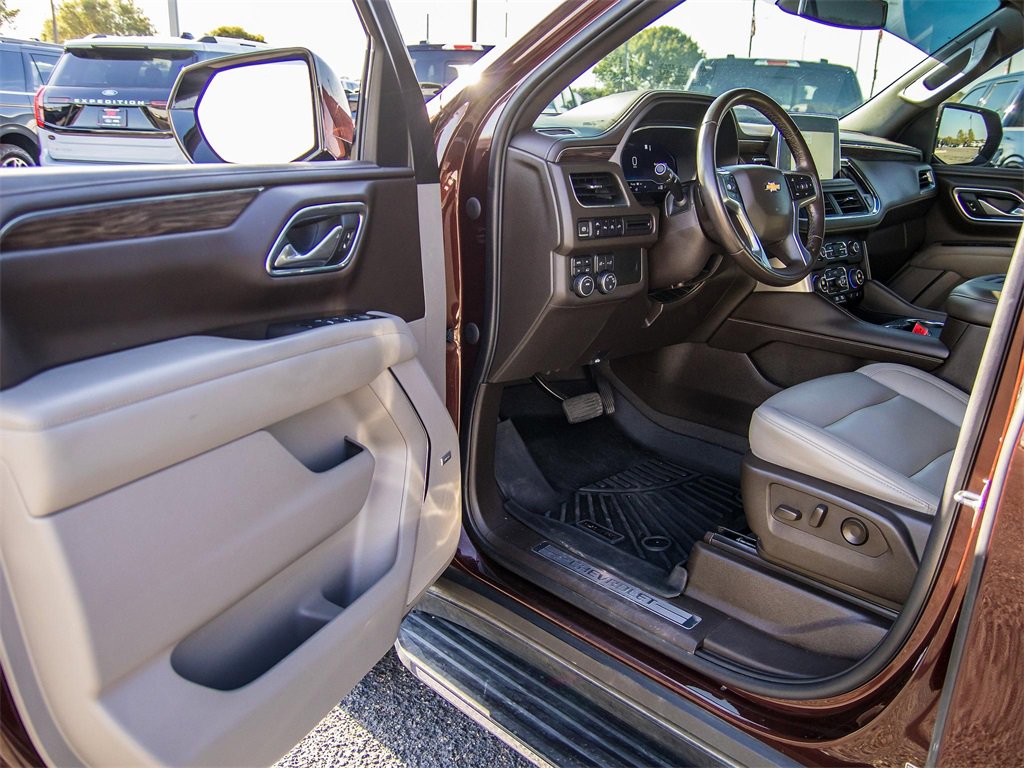 Used 2022 Chevrolet Tahoe LT image 28