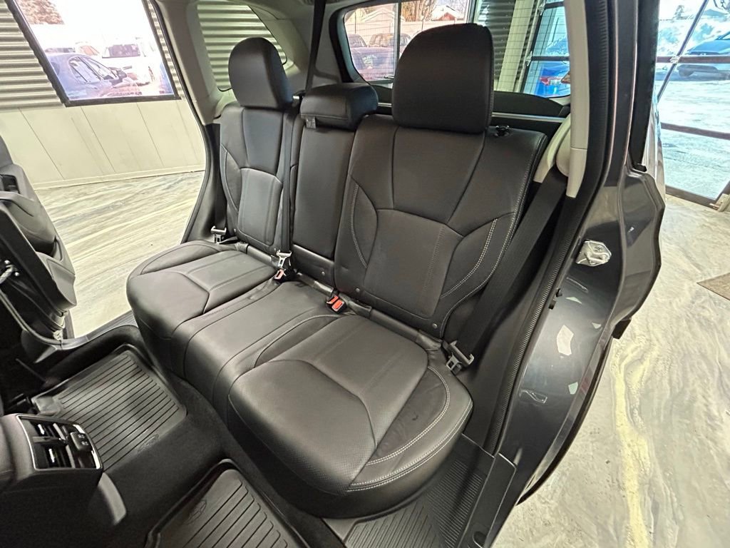 Used 2021 Subaru Forester Limited image 7
