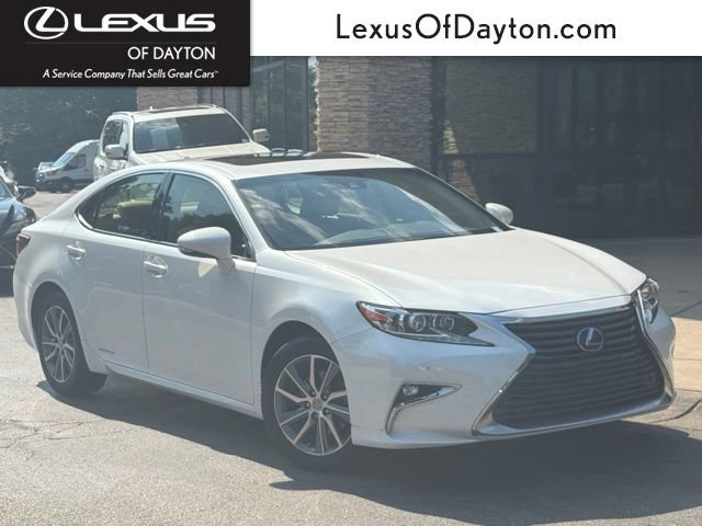 Used 2016 Lexus ES 300h w/ Luxury Package w/Wood Trim