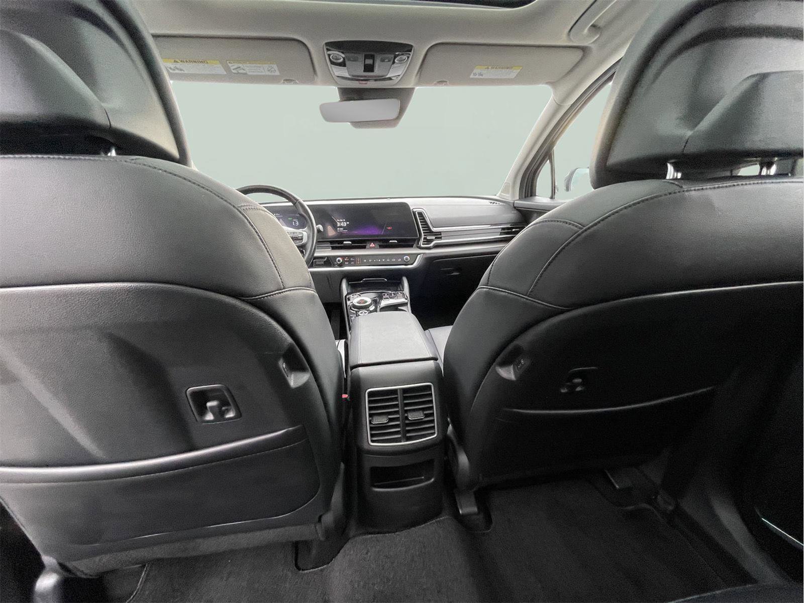 Used 2023 Kia Sportage EX w/ EX Premium Package image 17