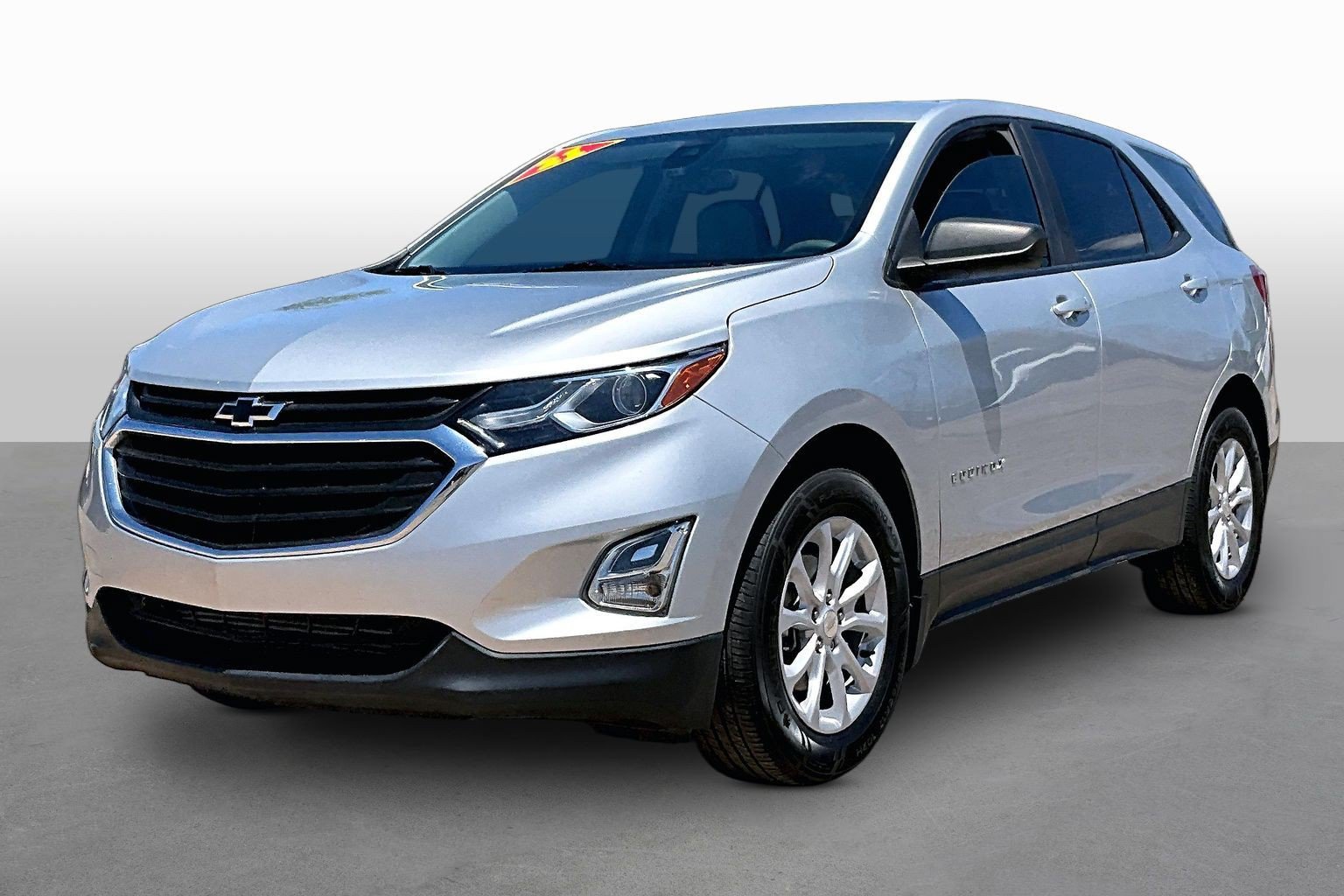 Used 2021 Chevrolet Equinox LS w/ LS Convenience Package