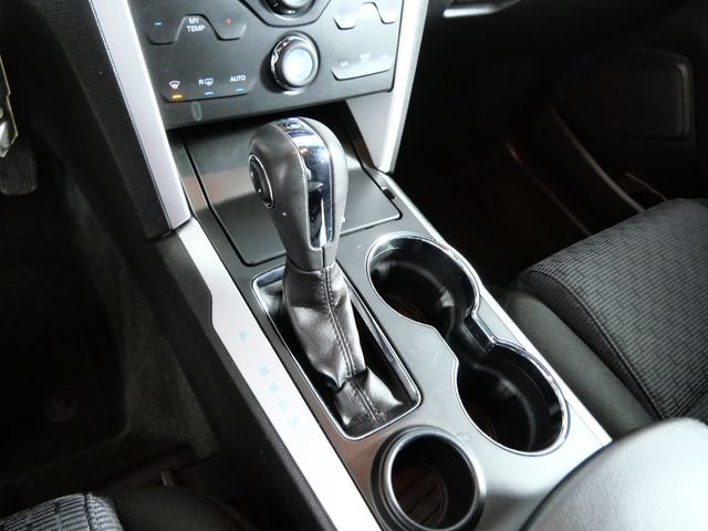 Used 2014 Ford Explorer XLT w/ Equipment Group 201A FWD image 20