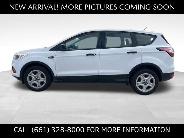 Used 2017 Ford Escape S image 2