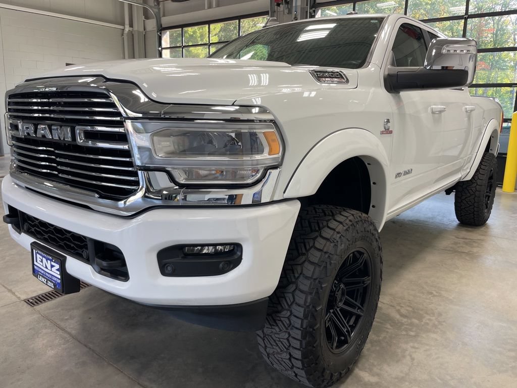 Used 2024 RAM 2500 Laramie AWD/4WD image 5