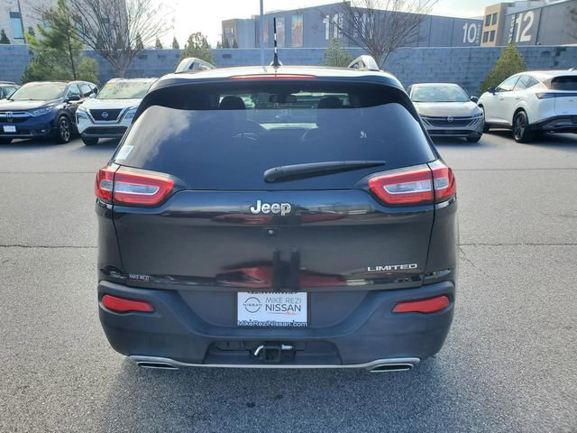 Used 2015 Jeep Cherokee Limited w/ Luxury Group image 5