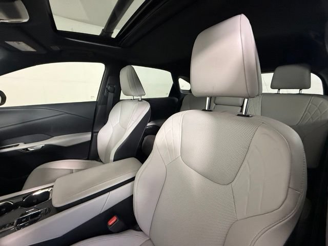 Used 2023 Lexus RX 350 Premium w/ Accessory Package (Z1) FWD image 5