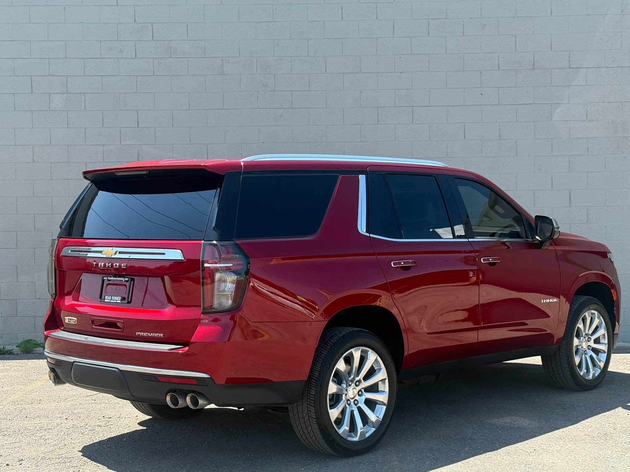 Used 2024 Chevrolet Tahoe Premier AWD/4WD image 8