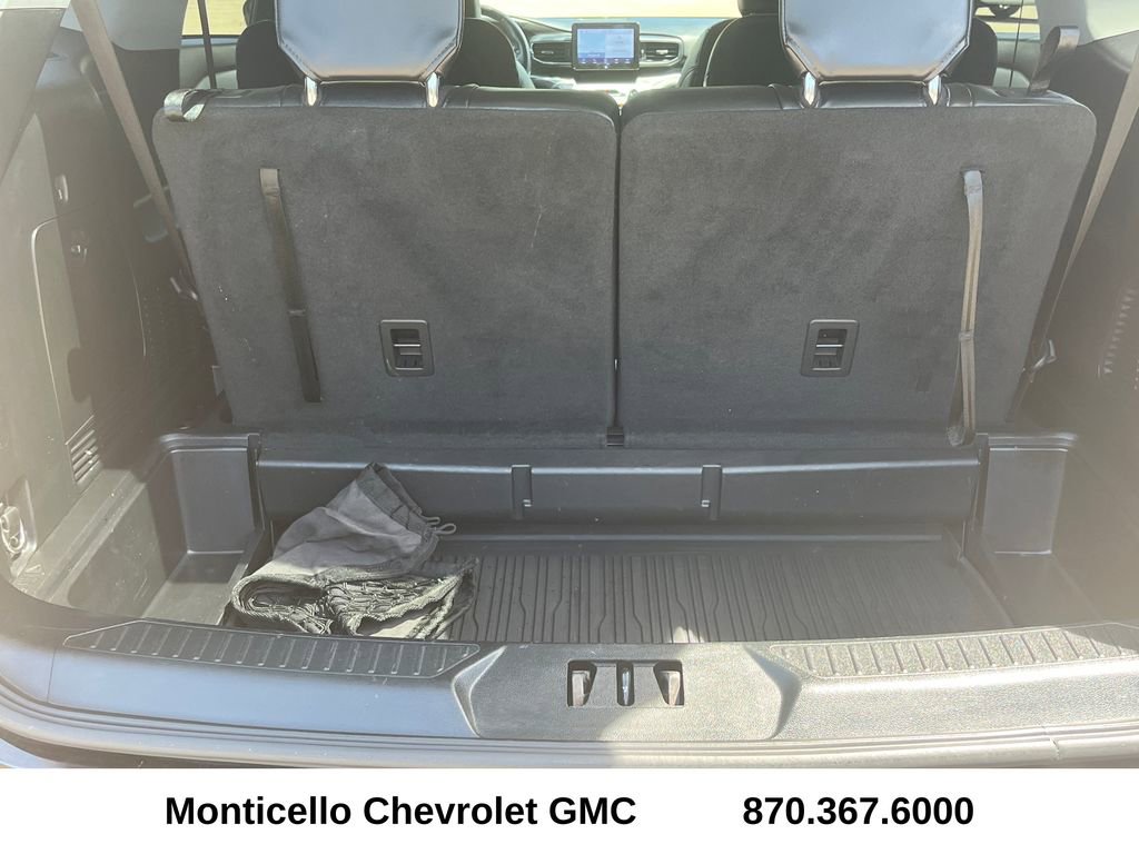 Used 2022 Ford Explorer XLT w/ Equipment Group 202A image 28