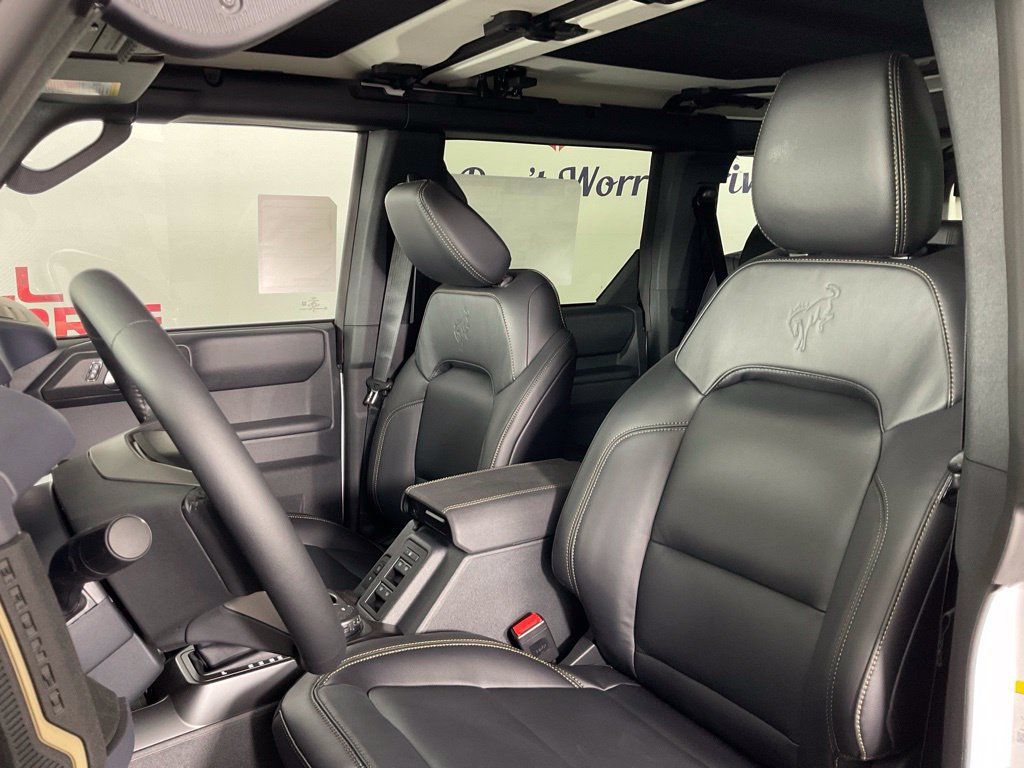 New 2026 Ford Bronco Badlands AWD/4WD image 14
