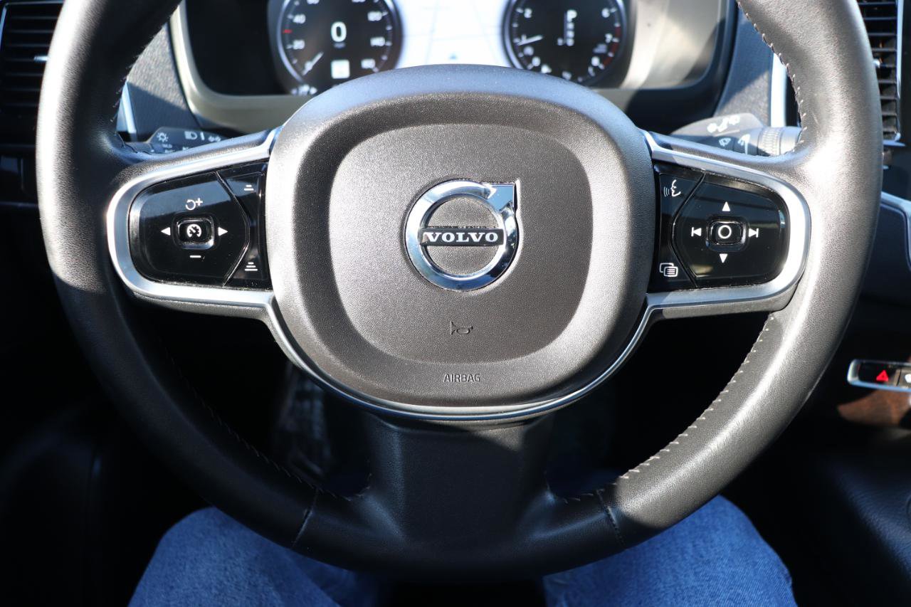 Used 2016 Volvo XC90 T6 Momentum image 35